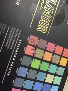 Eyeshadow plate new