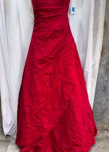 301712. Vintage Elegant Red Formal Gown