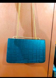 Chic Chain Handbag