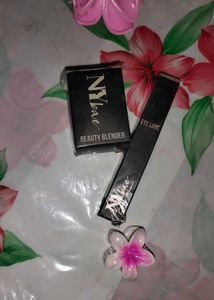 Mascara For Bold Eye Look With A FREE beauty Blend