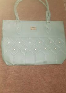 Handbag Bundle. New Without Tag.