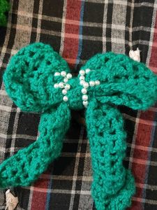 Green Crochet Hair Bow