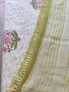 Pista Pure cotton Saree With Blouse Piece