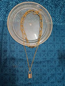 Double Layered Chain