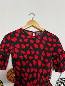 Red &amp; Black Print Ruffle Dress