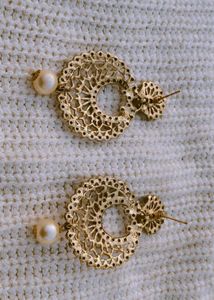 Elegant Gold Earrings