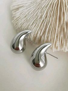 Luna Tear Drop Silver Statement Earrings🤍