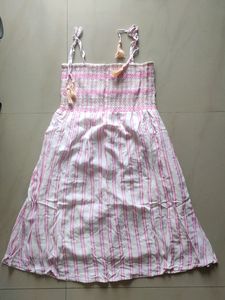 Pink Dress With 2 Sides Pocket