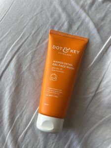 Dot And Key Mango Face Wash