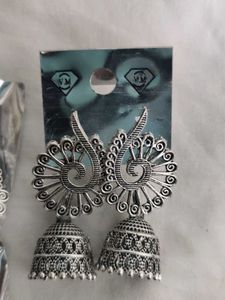 Stylish Jhumka Earrings silver oxidised