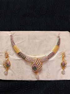 NewElegant Necklace & Earring Set