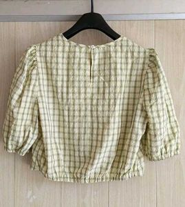 Gingham Puff Sleeve Top