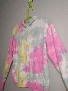 Attention Girls.... Take A Look At This Beautiful Multicolored Sweatshirt With Hoodie.