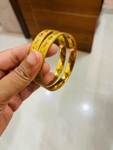 Gold plated Bangles (Set of 2)