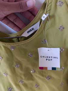MAX Embroidered Green Blouse