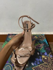ZARA premium rose gold heels