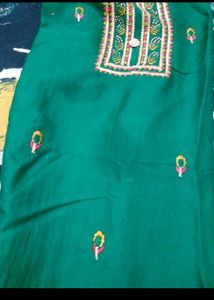 Green And Red  Kurta Set