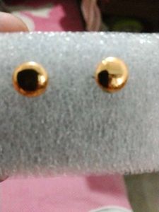 Gold &amp; Emerald Jhumka Earrings
