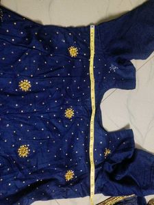 Elegant Blue &amp; Gold Embroidered Kurta