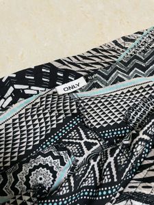 ONLY Patterned Casual Pants