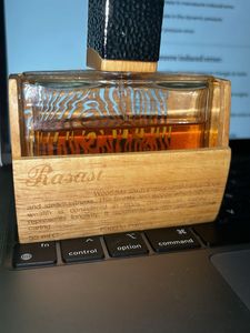 dubai perfume - sweet wood