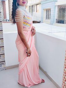 Party wear heavy saree with blouse nd neck cap