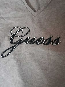 grey bodycon kinda Tshirt