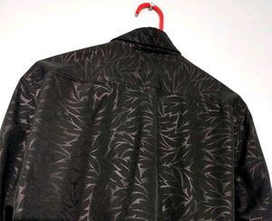 Man&#39;s Louis Philippe Black Shirt (Unused)