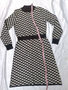Vintage Houndstooth Dress 🖤