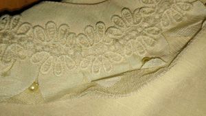 Vintage Lace And Pearl Roung NeckTop