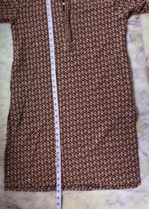 Jompers Embroidered Kurta