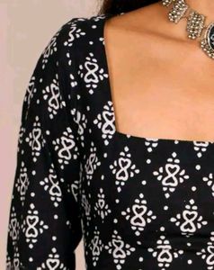 Elegant Black &amp; White Kurti