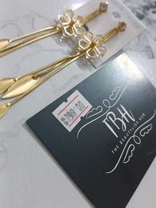 Elegant Gold Tone Dangle Earrings