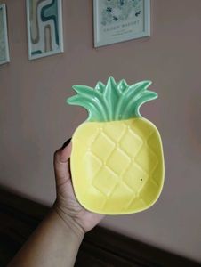 ceramic 🍍 dish