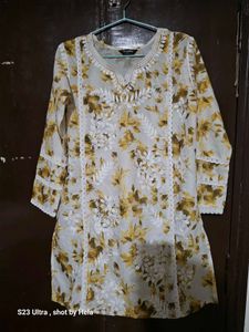 Floral Print Top fits 38-40