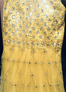 Beautiful Thread And Mirror Work Gown💛