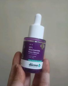 The Derma Co. Face Serum