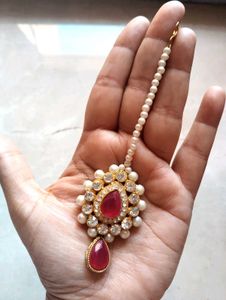 New Beautiful Maang Tikka