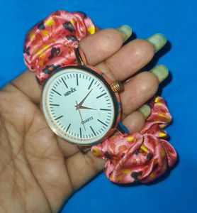SCRUNCHIE WATCH FOR WOMEN