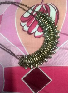 Neckset