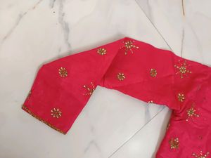❗Price Drop❗Gown With Pants N Banarsi Dupatta