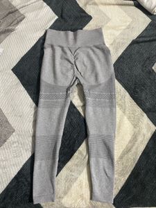 Savana Seamless Active Leggings With Rutched Back