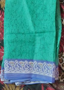 Green &amp; Gray Patterned Saree