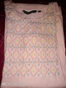 Avaasa Kurti