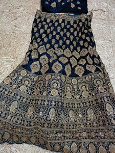 wedding gown/ with pink dupa