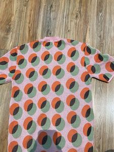 Unique Graphic Print T-Shirt