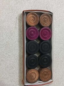 Carrom Coins With 2 Queen