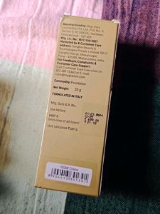 MyGlamm Super Serum Foundation