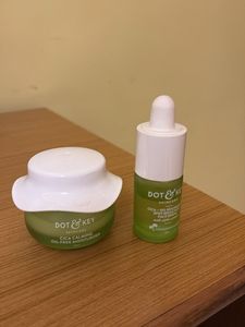 Dot & Key Skincare Kit ( Slightly Used)