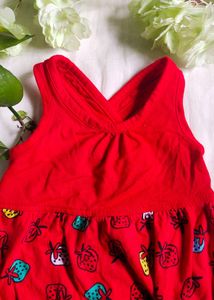 3-6 MONTH&#39;S BABY DRESS 🦋